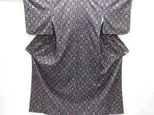 未使用品　変わり蜀江に花模様織出し西陣伝承紬着物